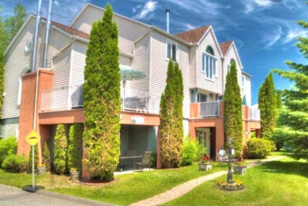 Le Philemon Club Azur Plage Memphremagog Екстер'єр фото
